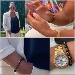 Kralen armband kleur koffie met eind kraal in de kleur goud
