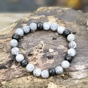 Kralen armband 10mm mat gepolijst Grey met houten Jujube kralen