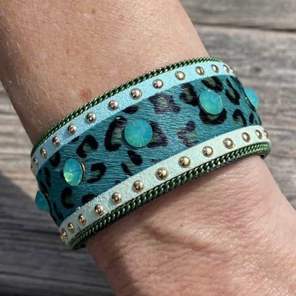 armband met studs in de kleur Groen