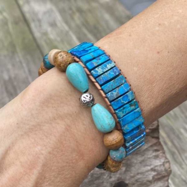 Kralen armbandset leder met rechthoekige natuurstenen turquoise