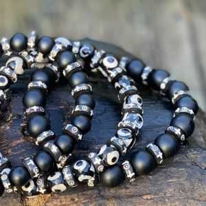 Armbandenset Matte Black Onyx en facet geslepen Mystieke 8/10 mm kralen met Tibitaanse Bone spacers