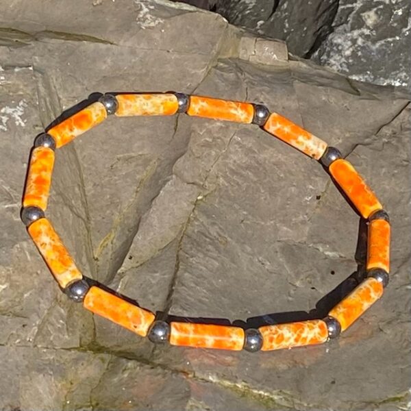 Armband met Heishi kralen met Hematiet oranje