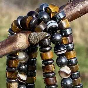Armband 3-delig 4 mm met platte Heishi kralen Tijgeroog en Hematiet