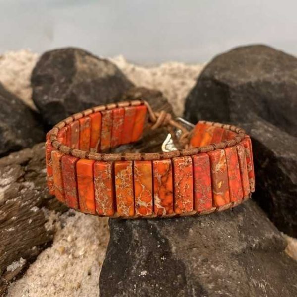 Ibiza armband leder met hoogwaardige natuurstenen in de kleur Oranje