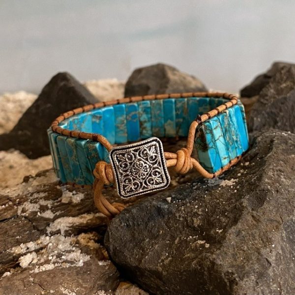 Ibiza armband leder met hoogwaardige natuurstenen in de kleur Turquoise 