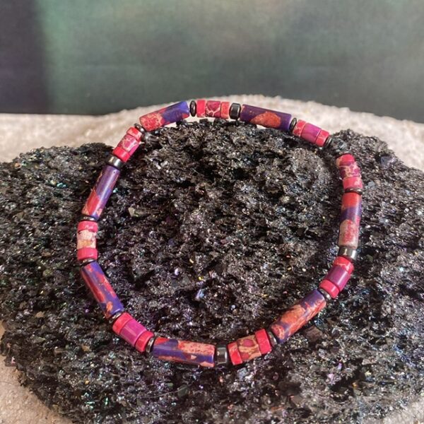 Armband Heishi kralen purple mixed colors met Hematiet