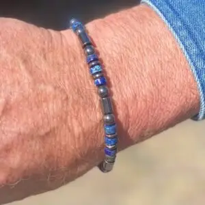 Armbandenset platte heishi kralen 6mm met hematiet cylinders blauw gemêleerd
