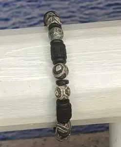 Armband Vintage Tibetaanse Agaat 8mm groen met ebbenhout tonvorm