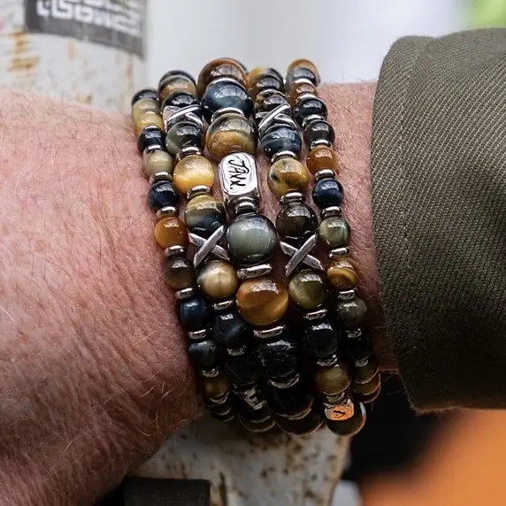 JaXX armbandset Tijgeroog multicolor blauw AAAA 6,8,10,8,6 mm met RVS spacers en kruisjes en Sterling zillveren eindbead - Afbeelding 2