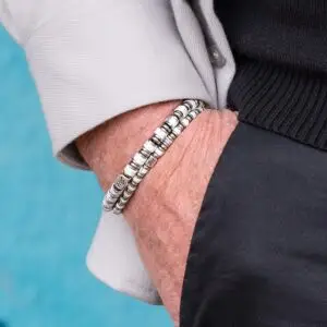 att. BlUo85P6nA0 q9HzOzFwPGaeRDcw3f18F009 Uq3x8 1